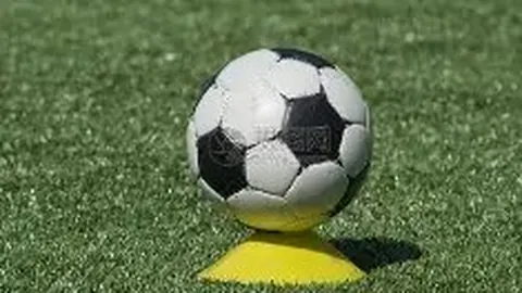 福登火力全开 精准远射助英超战局